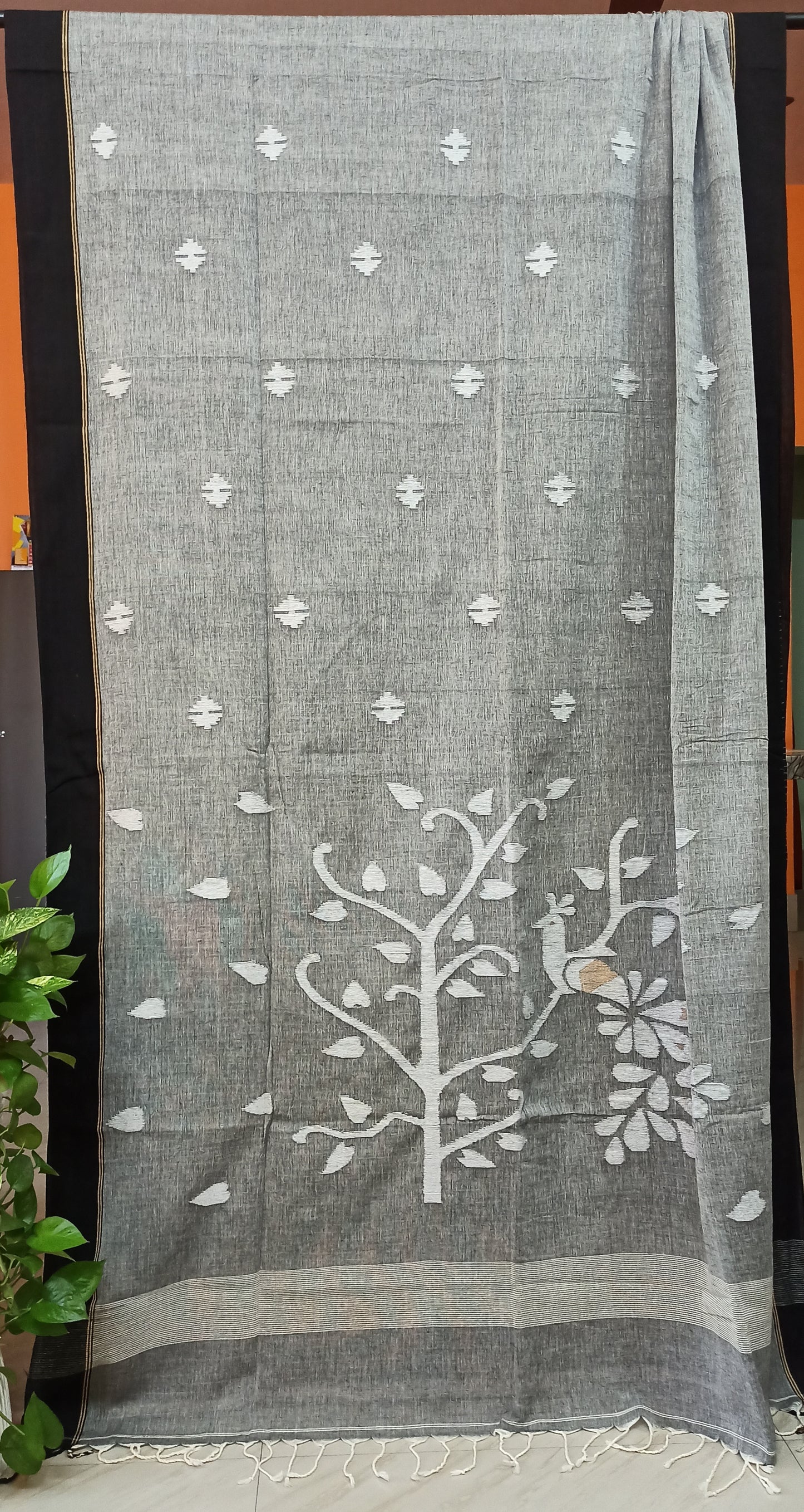 Pure Cotton Handloom Jamdani Sari