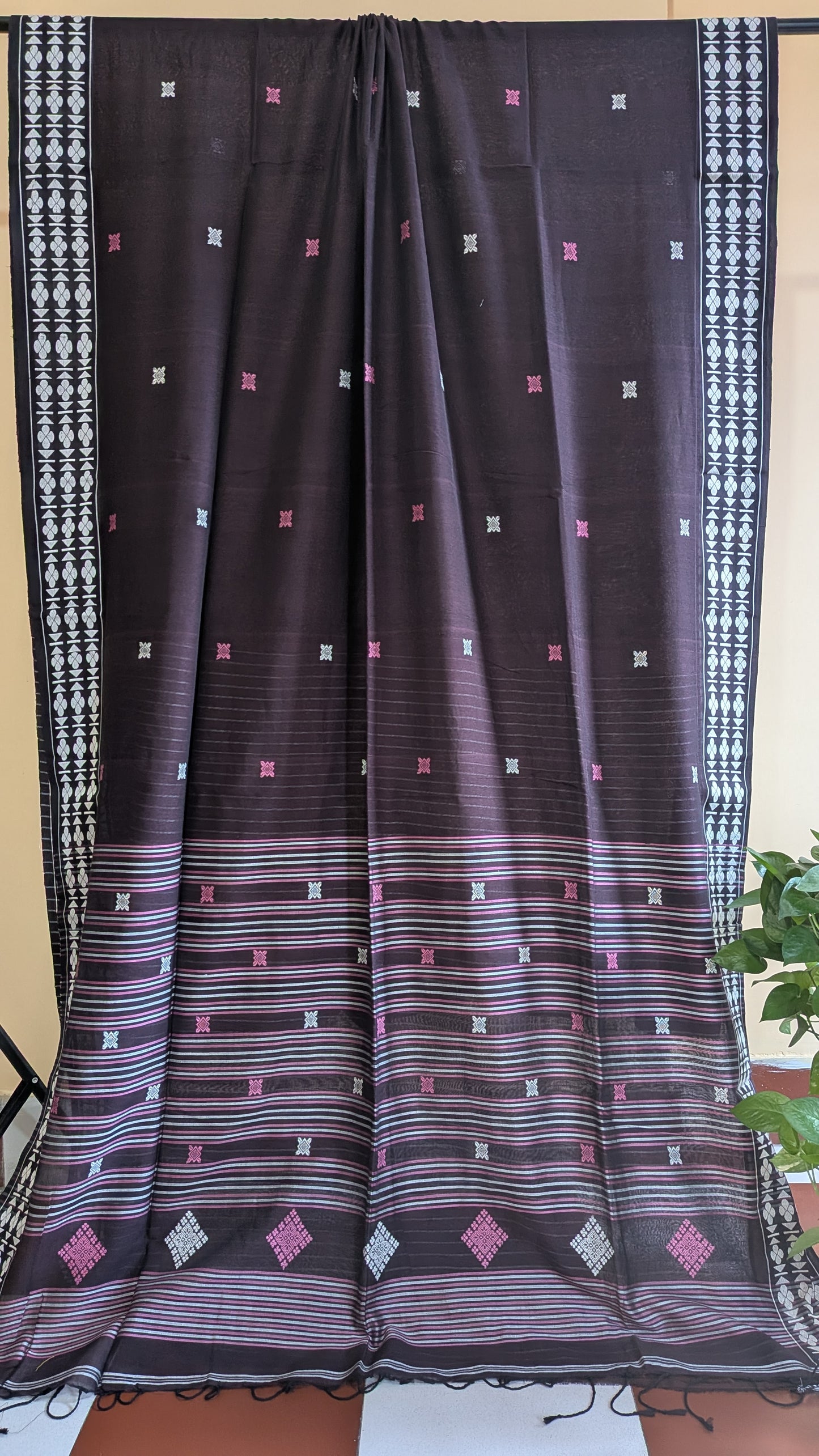 Pure Cotton Handloom Saree.