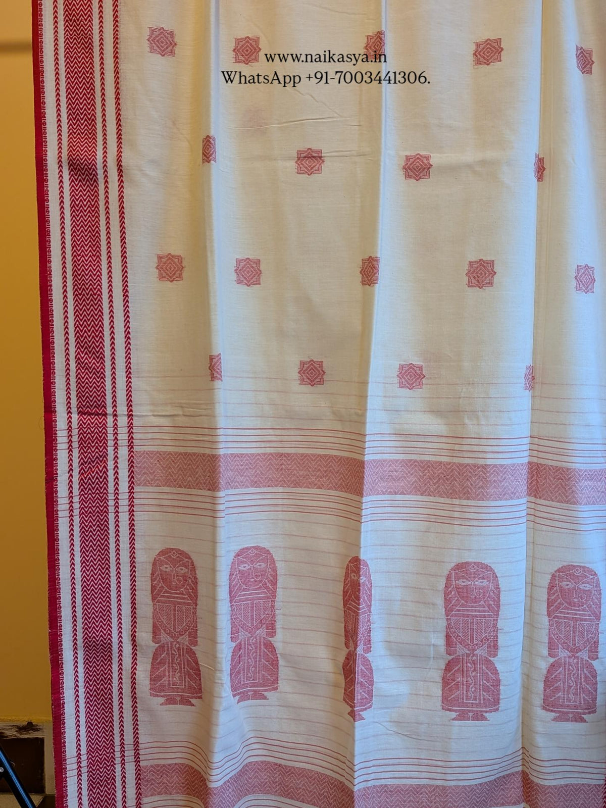 Sada Lal Paar Saree - Striped