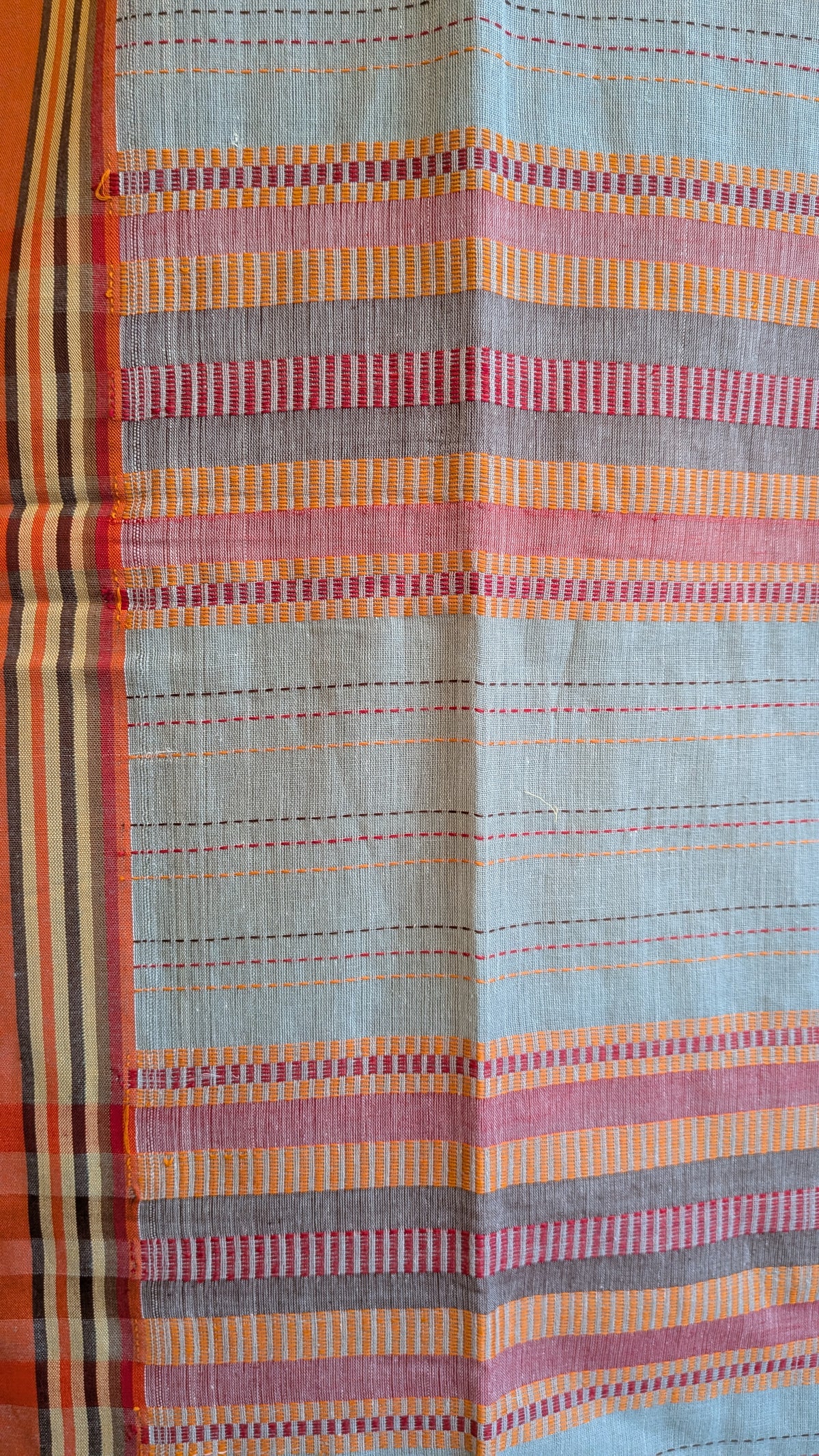 Cotton Handloom Saree with Threadwork.
