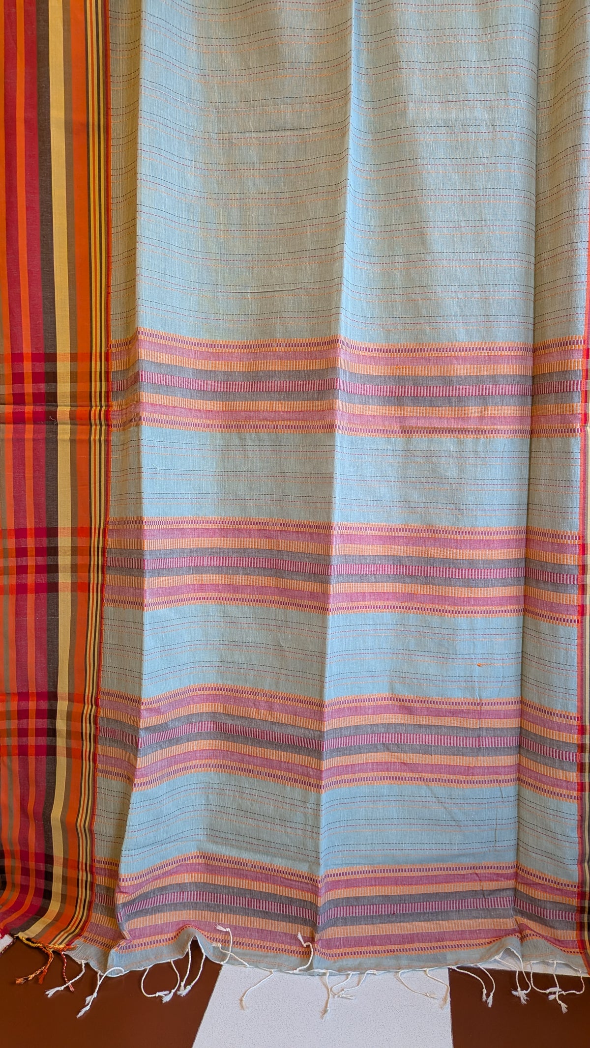 Cotton Handloom Saree with Threadwork.